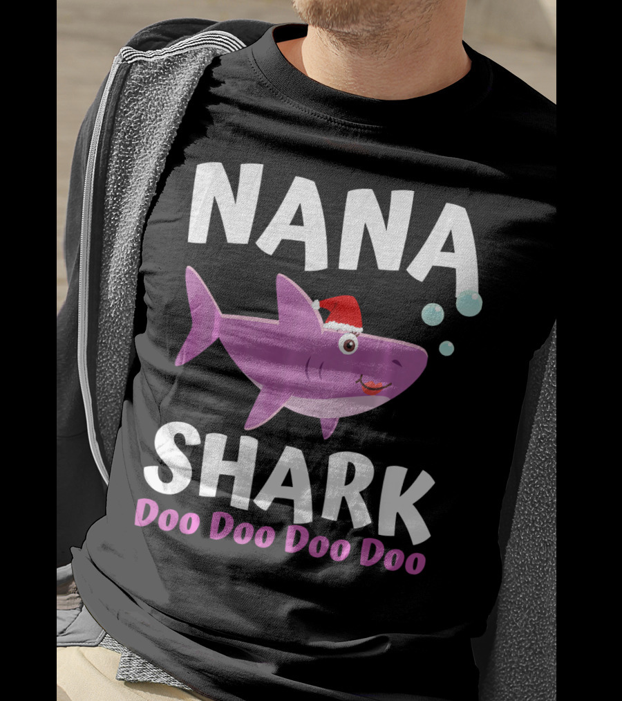 Nana Shark Doo Doo Doo Doo Christmas Santa Hat T-Shirt