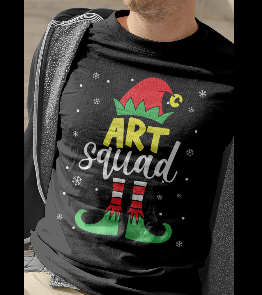 Art Squad Elf Christmas Teacher Snowflakes T-Shirt