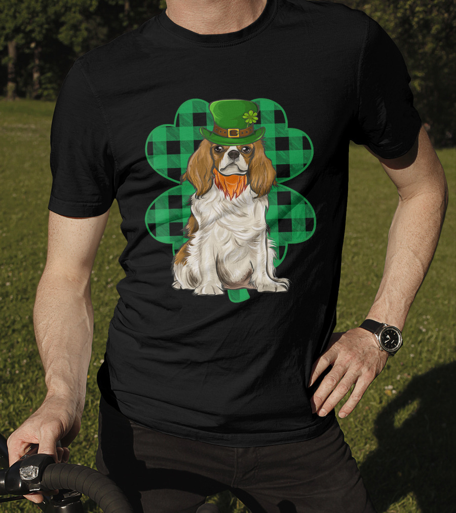 King Charles Spaniel Leprechaun With Shamrock Hat And Plaid Clover T-Shirt