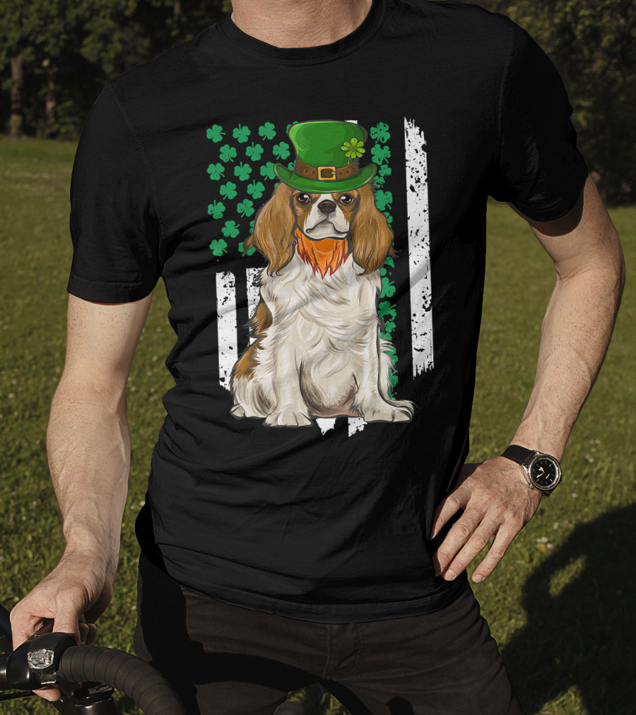 King Charles Spaniel St Patricks Day Irish Dog With Green Hat And Shamrocks T-Shirt