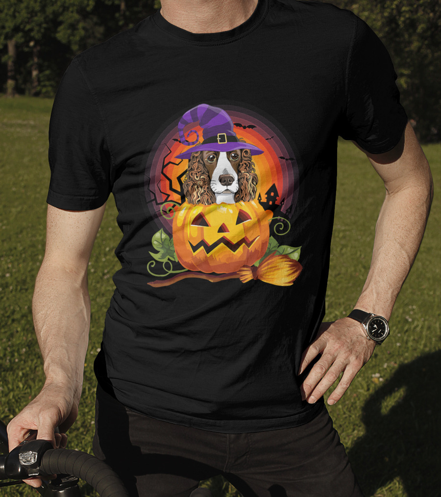 Dog Lover English Cocker Spaniel Witch Pumpkin Halloween Scene T-Shirt
