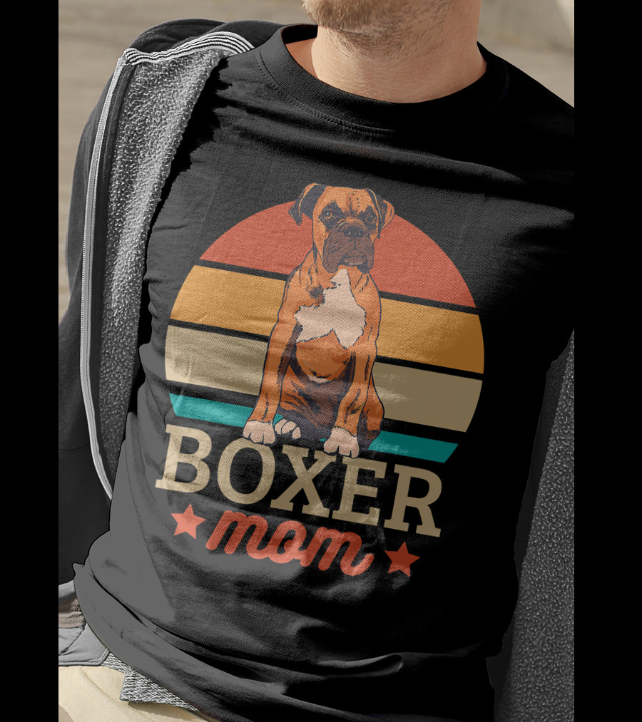 Boxer Mom Retro Sunset Pooch Love T-Shirt