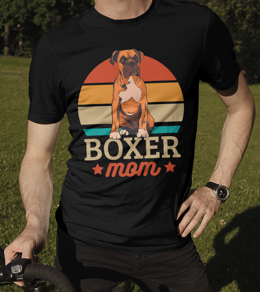 Boxer Mom Retro Sunset Pooch Love T-Shirt