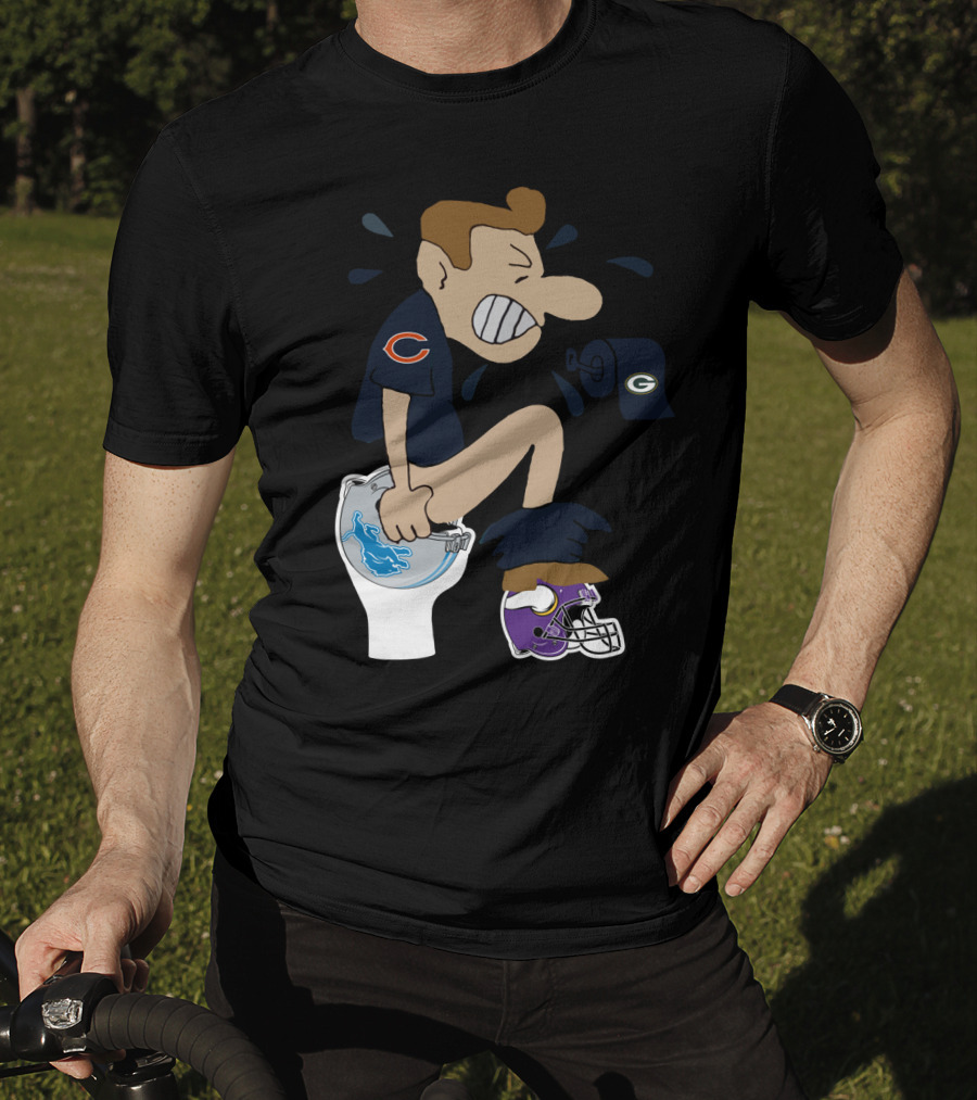 Chicago Bears Fan Humor Rival Teams Toilet Cartoon T-Shirt