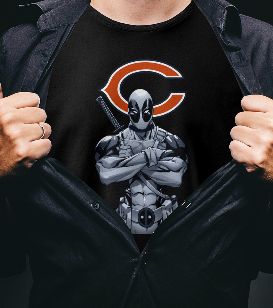 Chicago Bears Deadpool Crossover T-Shirt
