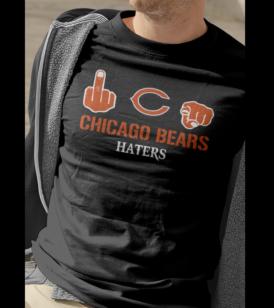 Chicago Bears Haters Middle Finger Logo Fist T-Shirt