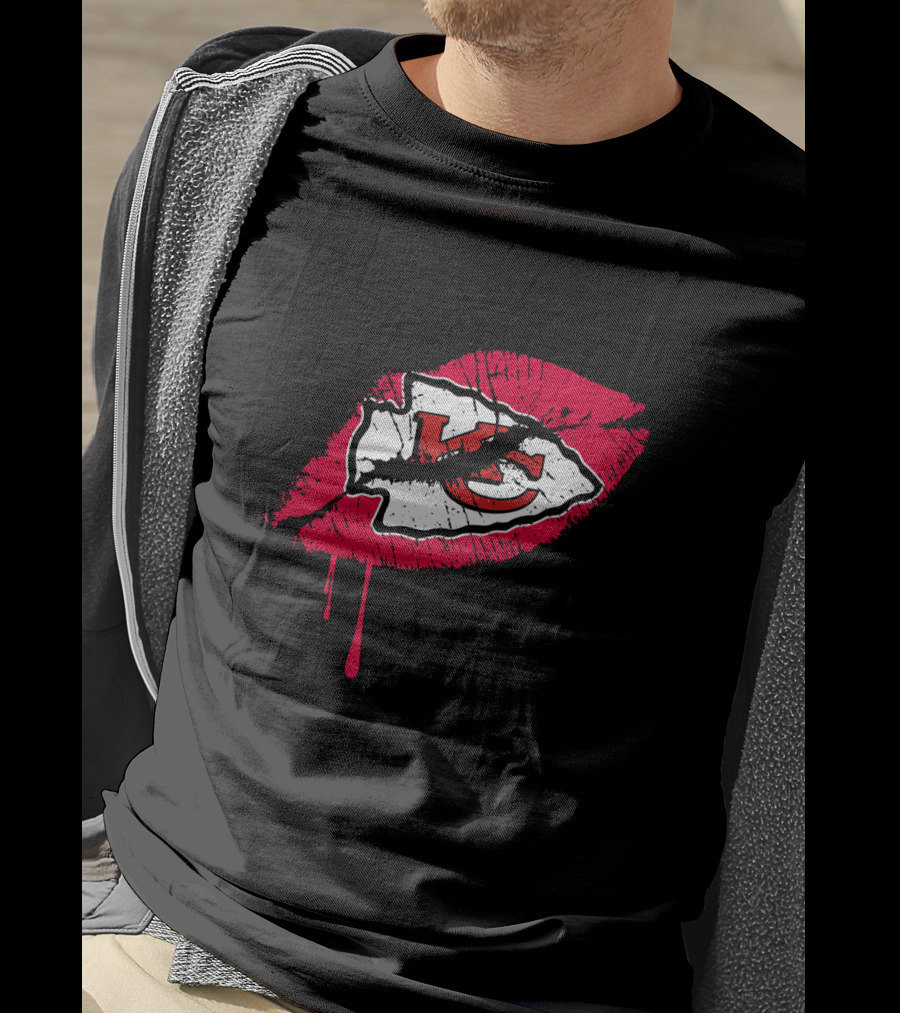 Kansas City Chiefs Kc Logo Red Lips T-Shirt
