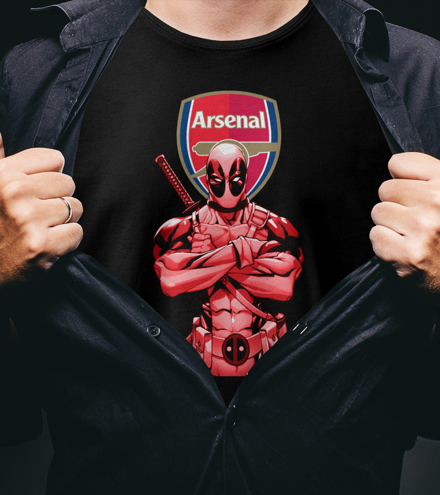 Arsenal Deadpool Crossover Football Fan T-Shirt
