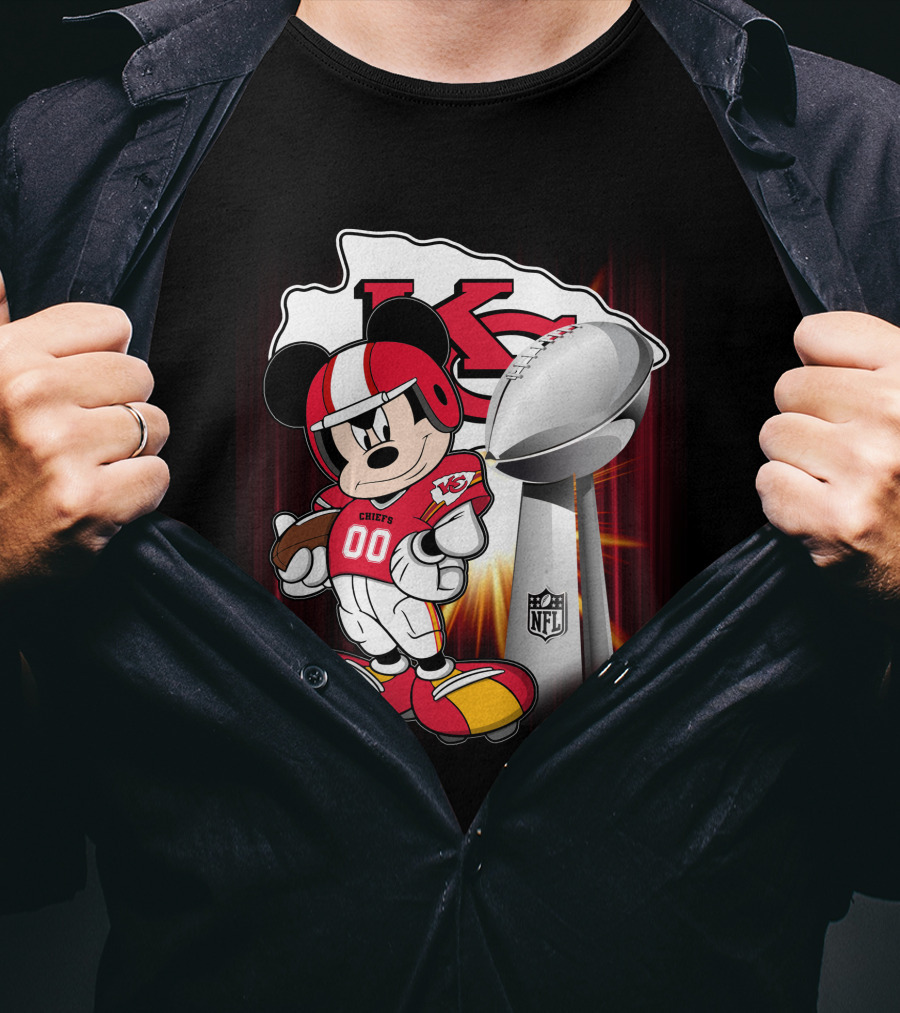 Kansas City Chiefs Mickey Mouse NFL Trophy T-Shirt